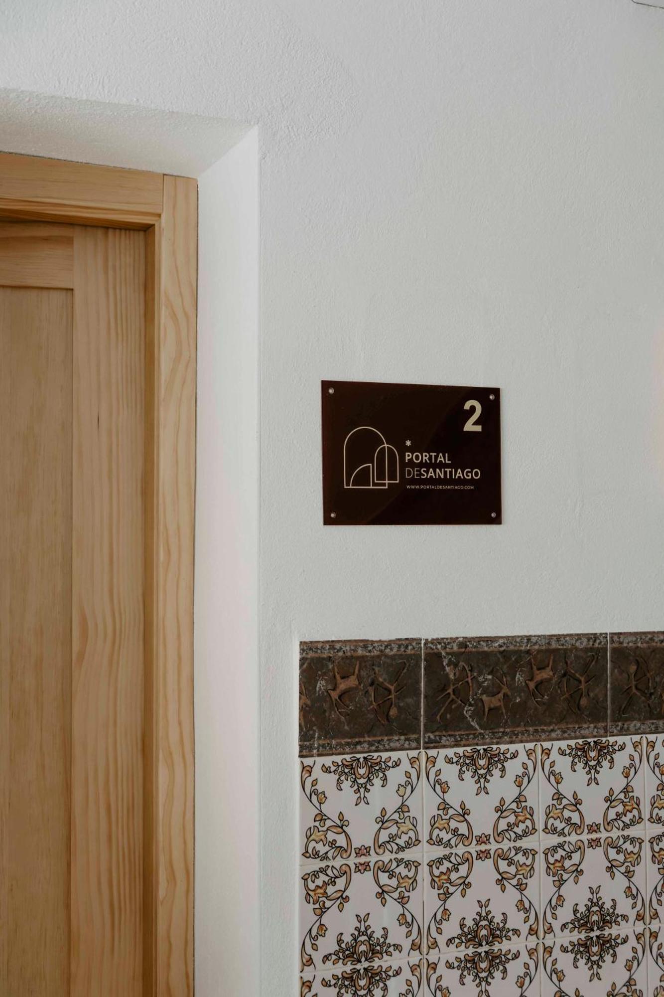 Portal De Santiago Apartment Caceres Exterior photo
