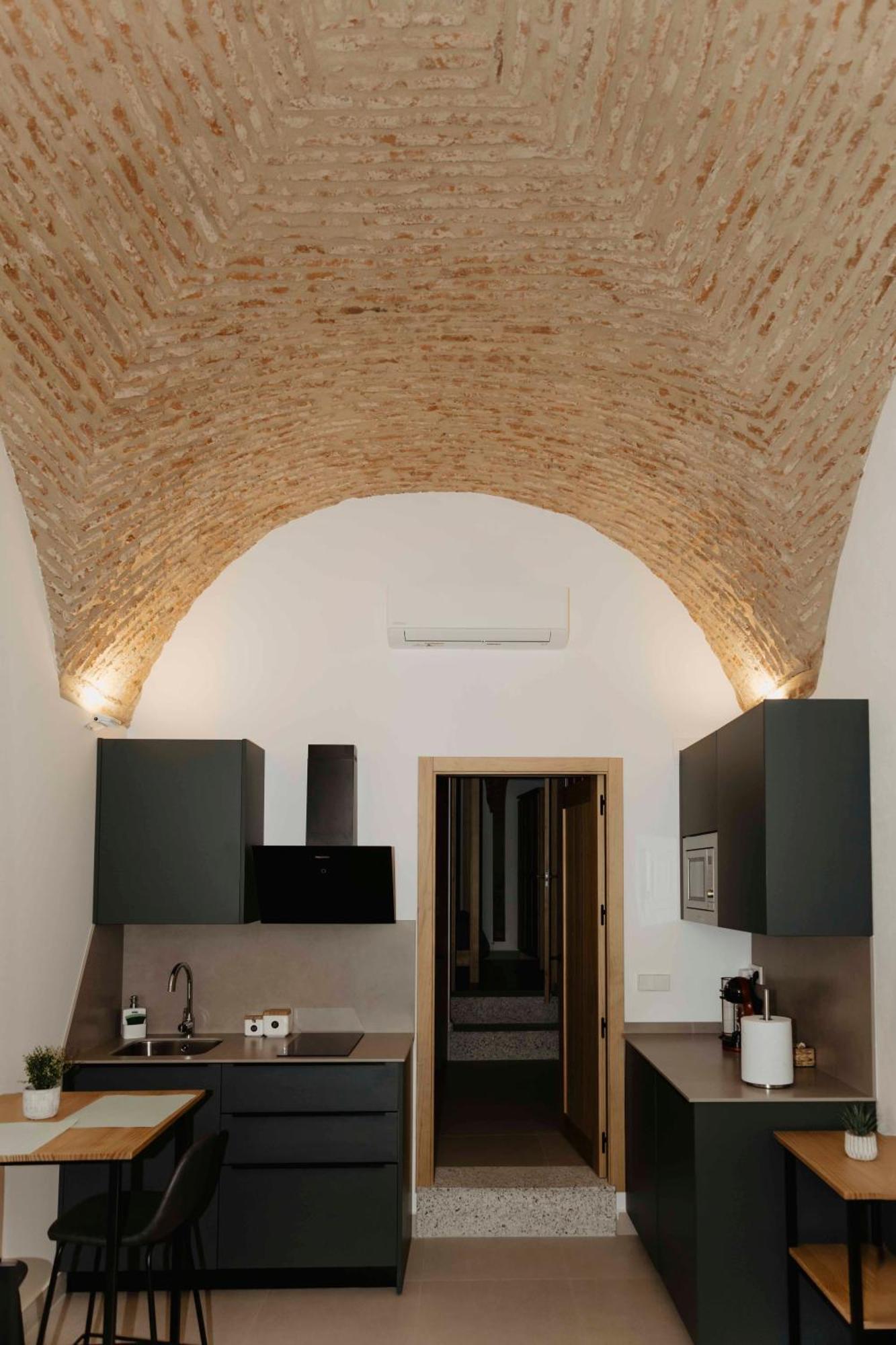 Portal De Santiago Apartment Caceres Exterior photo