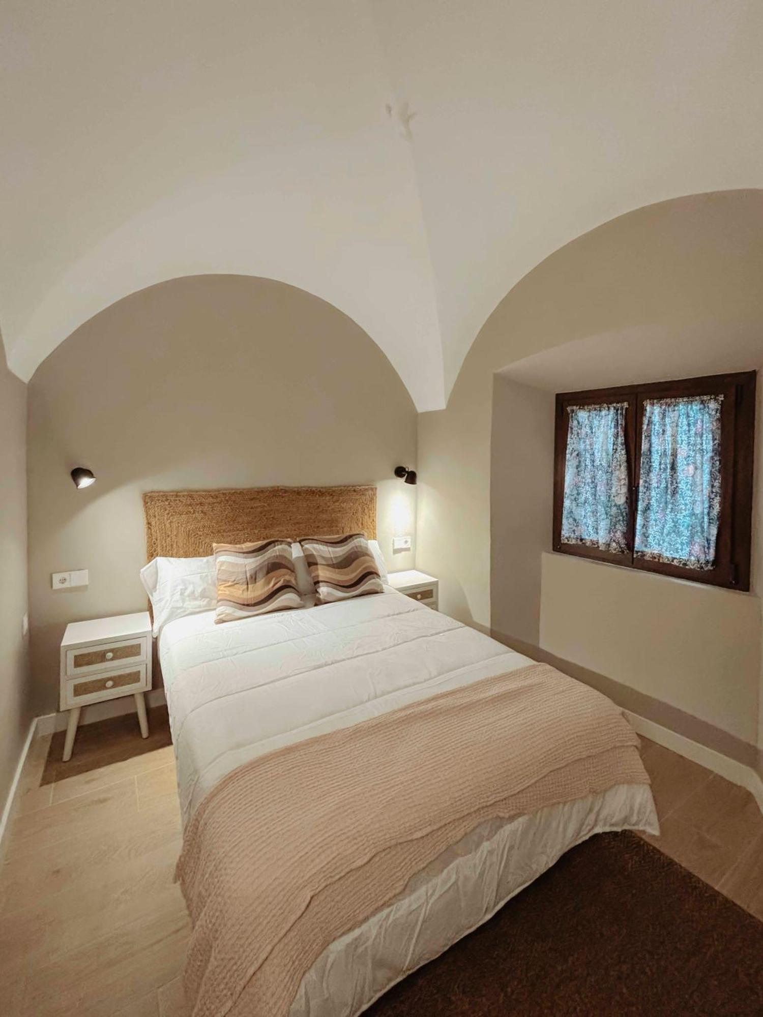 Portal De Santiago Apartment Caceres Exterior photo