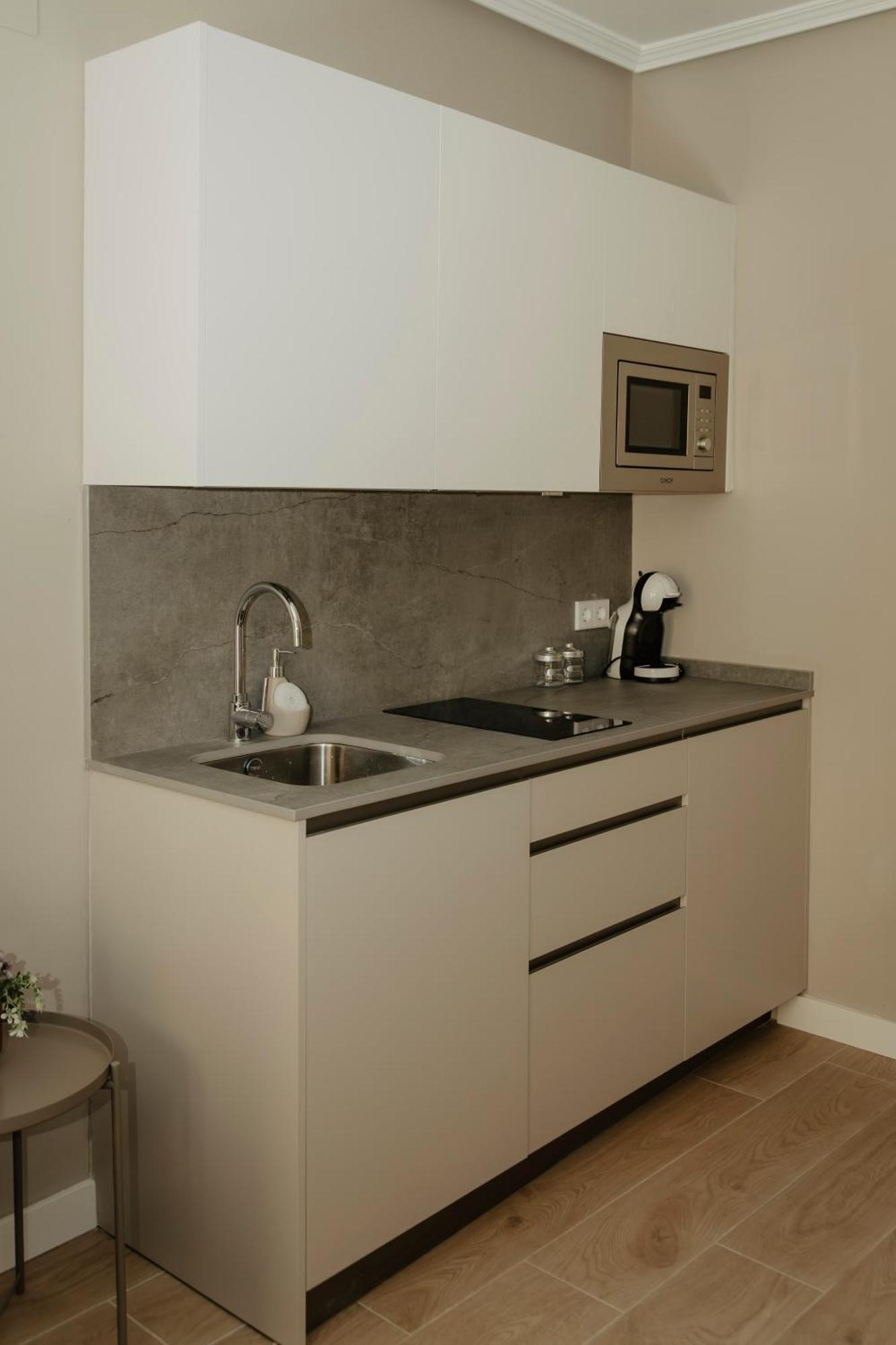 Portal De Santiago Apartment Caceres Exterior photo