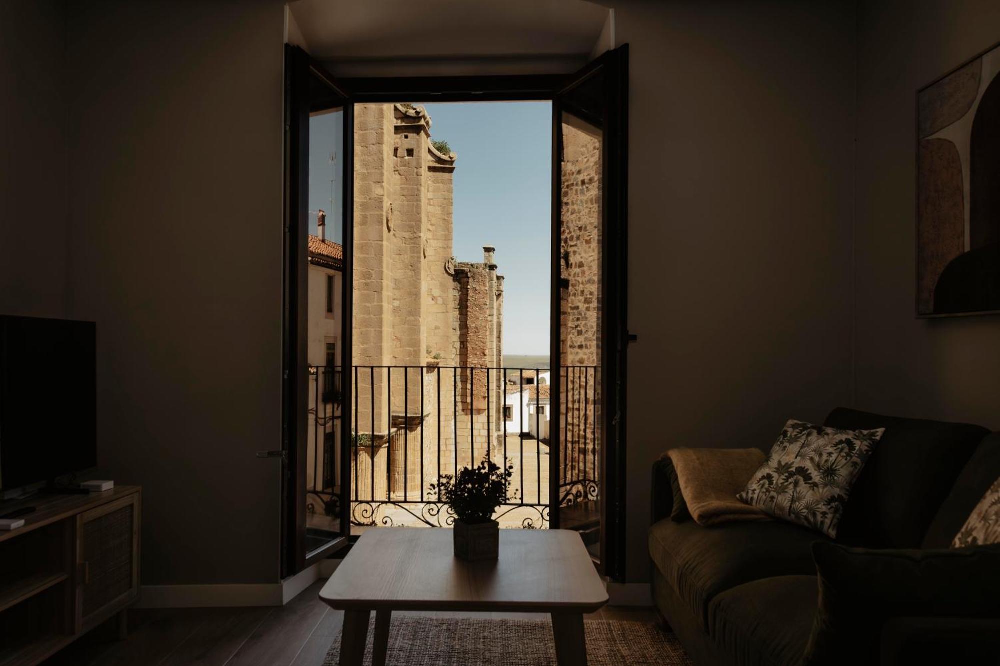 Portal De Santiago Apartment Caceres Exterior photo