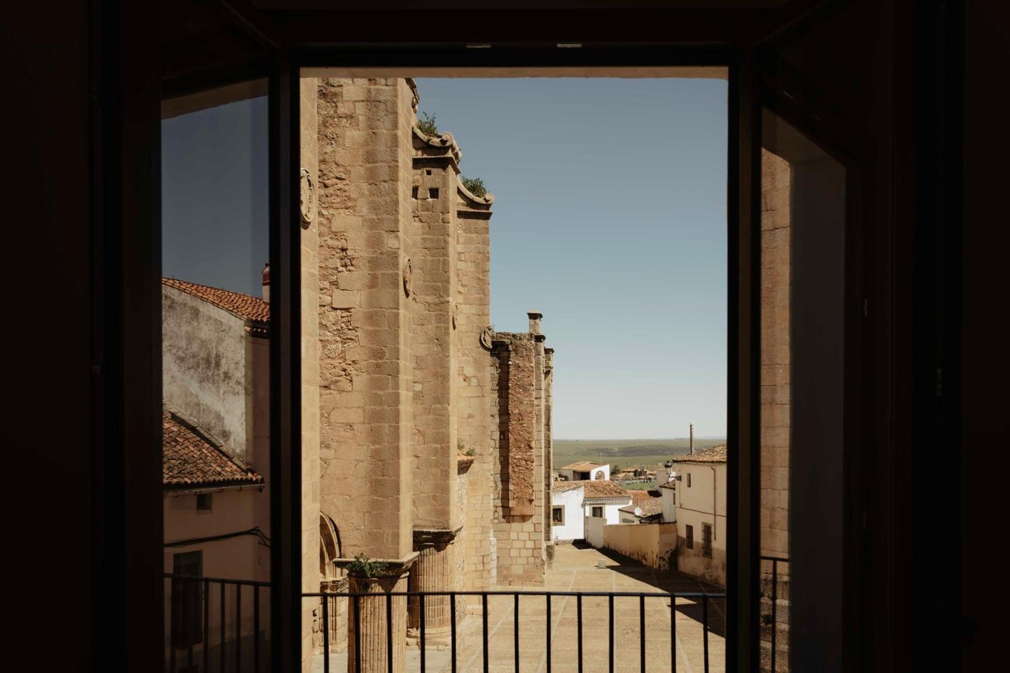 Portal De Santiago Apartment Caceres Exterior photo